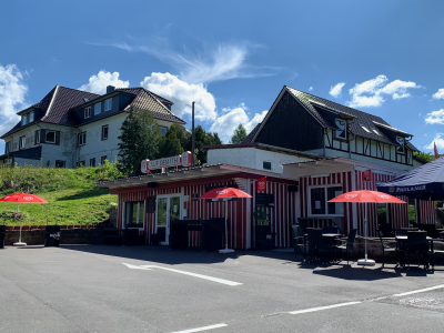 Bistro & Bikertreff   "AUF DEM ITH“